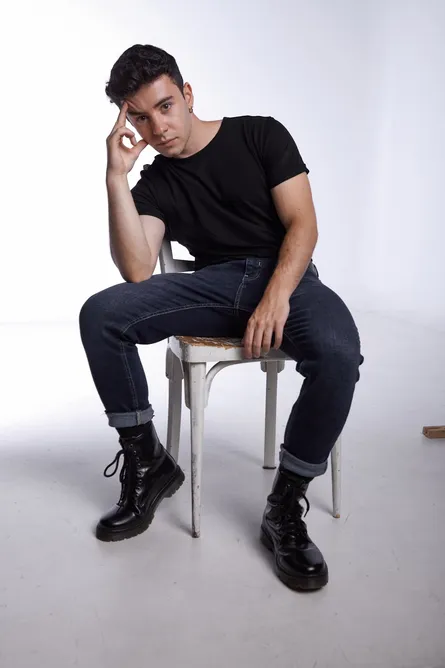 alex-23
